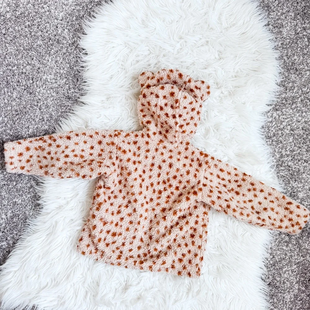 Patagonia | Toddler Furry Jacket - Picture 2 of 6